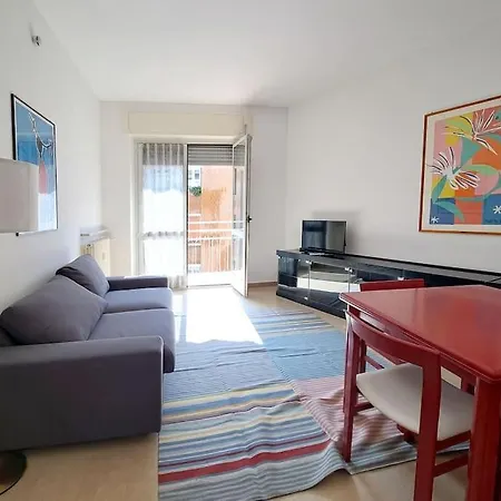 Echo Of The Bells Apartment Como